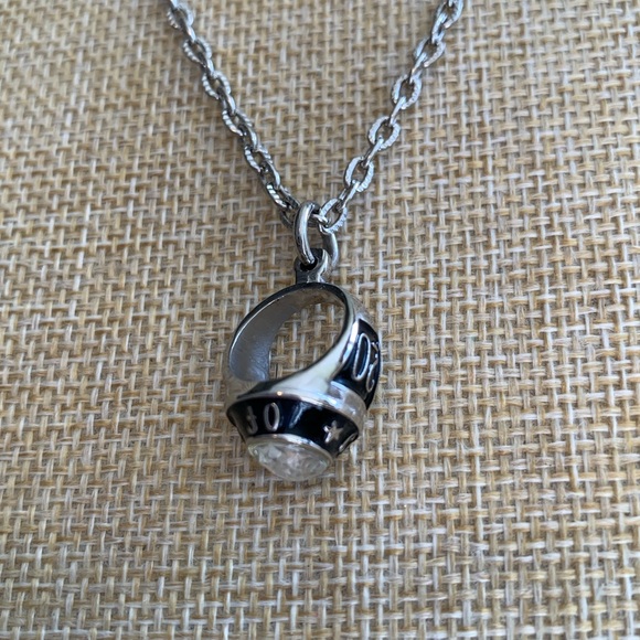 Silver and Black Women's 2017 Class Ring Pendant - Picture 4 of 5